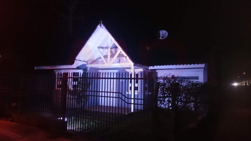 CASA 3 DORMITÓRIOS
