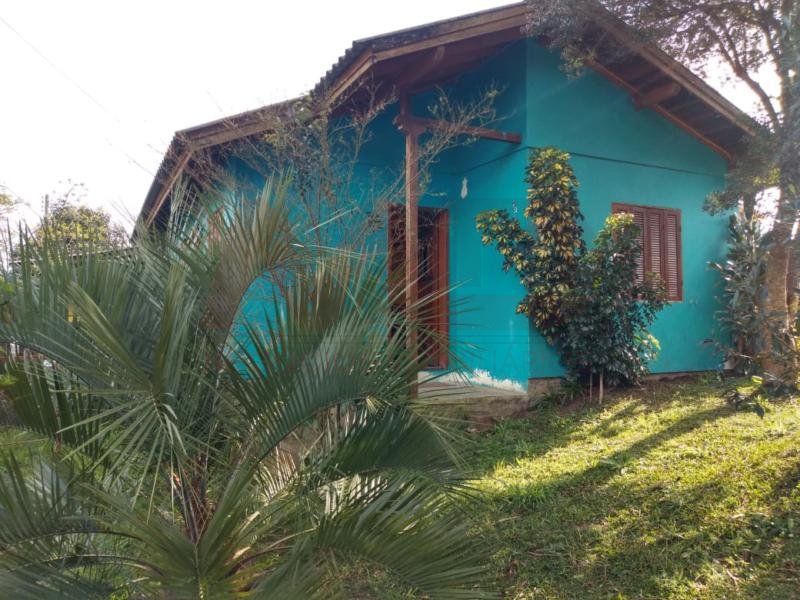 CASA 3 DORMITÓRIOS