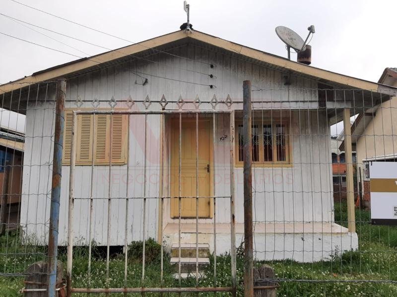 CASA 2 DORMITÓRIOS