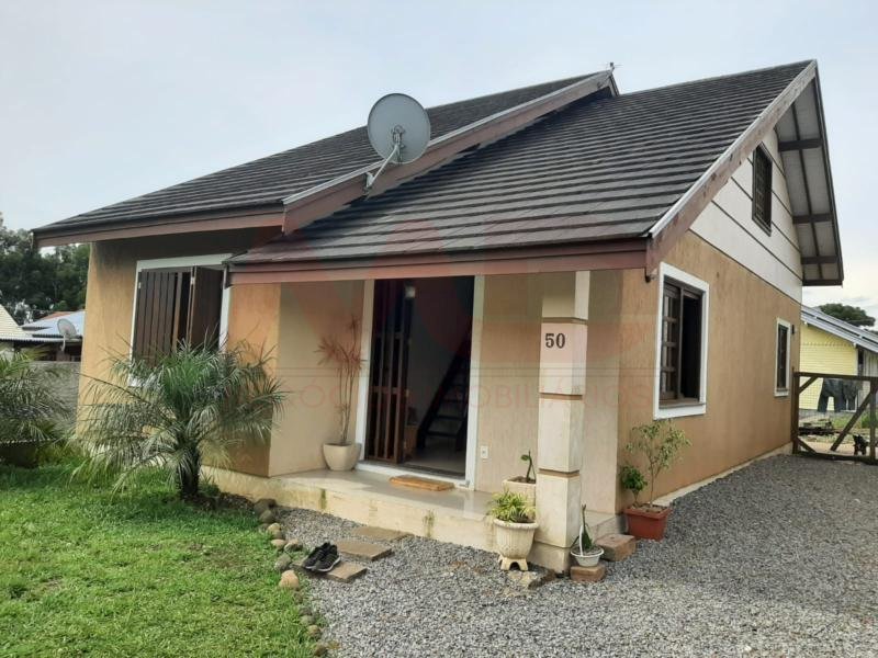CASA 2 DORMITÓRIOS