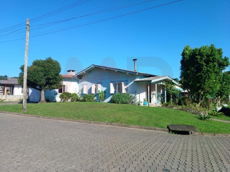 CASA 2 DORMITÓRIOS