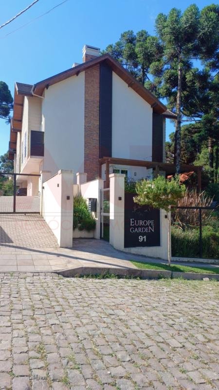 Casa geminada 3 DORMITÓRIOS